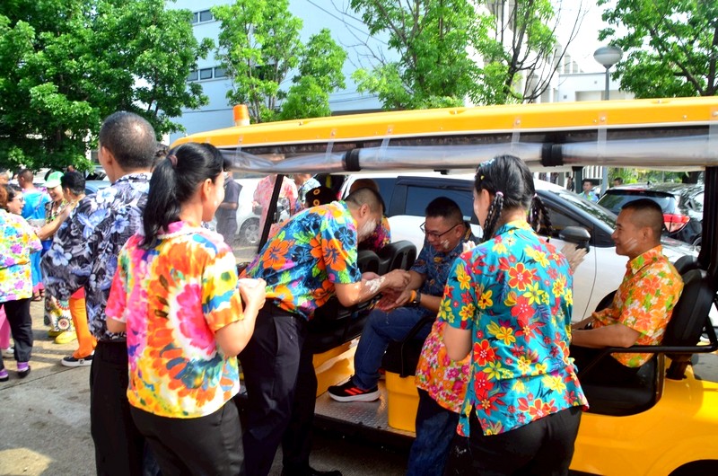 148 Songkran Festival 2