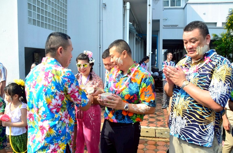 148 Songkran Festival 6