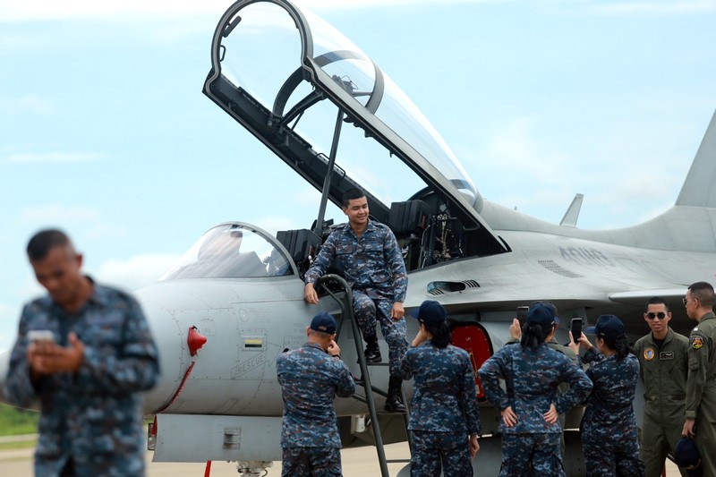 149 F16 7